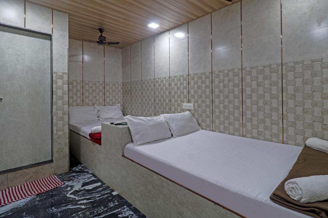 Capital Hotel Bombay